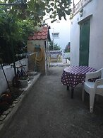 Apartments Roko - Standard One Bedroom Apartment With Shared Terrace