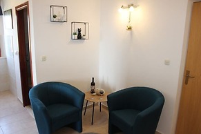 Apartments Baldo - Two Bedroom Apartment With Sea View