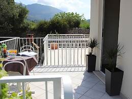 Apartments Baldo - Two Bedroom Apartment With Sea View