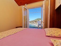 Apartments Peselj-studio Apartment With Balcony and Sea View