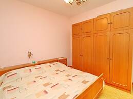 Apartments Peselj-three Bedroom Apartment With Terrace and Sea View