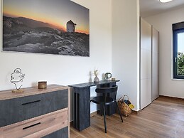 Modern Villa With Heated Pool