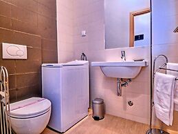 Modern Villa With Swimming Pool in Banjole