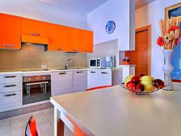 Modern Villa With Swimming Pool in Banjole