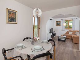 Apartment Kod Jadranke - Two Bedroom Apartment With Balcony and Sea Vi