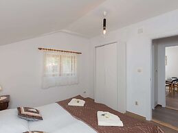 Apartment Kod Jadranke - Two Bedroom Apartment With Balcony and Sea Vi