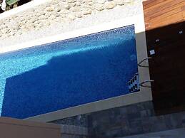 Apartments Villa Rustica - Two-bedroom Apartment With Balcony and Shar