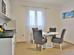 Fancy Apartments Dream - Modern One Bedroom Apartment With Balcony and