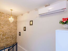 Apartment Little Star II - Two-bedroom Apartment With City View