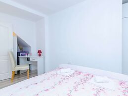 Apartment Little Star II - Two-bedroom Apartment With City View