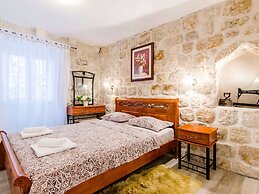 Apartment Little Star II - Two-bedroom Apartment With City View