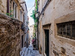 Apartment Little Star II - Two-bedroom Apartment With City View