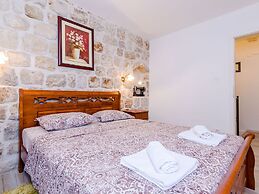 Apartment Little Star II - Two-bedroom Apartment With City View