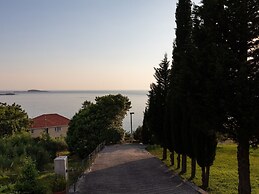 Apartments Belenum - One-bedroom Apartment With Balcony and Sea View