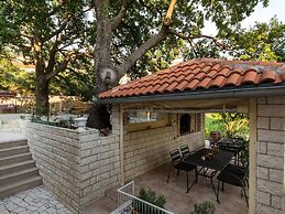 Apartments Belenum - One-bedroom Apartment With Balcony and Sea View