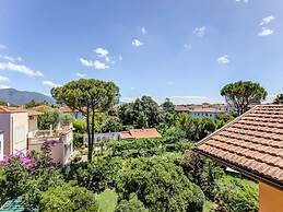 Belvilla by Oyo Villa Lazzarino