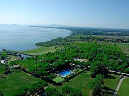 Simplistic Mobile Home in Castiglione del Lago Near Lake