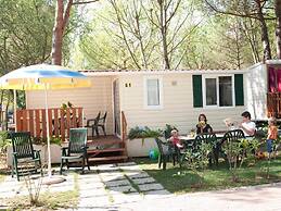 Simplistic Mobile Home in Castiglione del Lago Near Lake