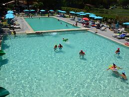 Simplistic Mobile Home in Castiglione del Lago Near Lake