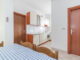 Apartments Neva- Two Bedroom Apartment With Balcony