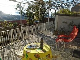 Apartment A Kind Of Magic - One Bedroom Apartment With Terrace and Sea