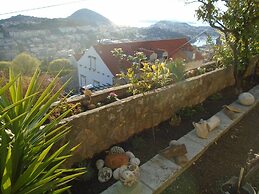 Apartment A Kind Of Magic - One Bedroom Apartment With Terrace and Sea