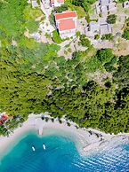 Villa Kosa - Standard Double Room With Balcony and Sea View