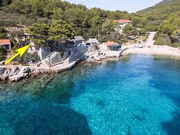 Seafront Apartments Olivera-two Bedroom Apartment With Patio