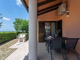 Lovely Holiday Home With Pool,covered Terrace and Outdoor Kitchen