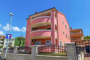 Nice Apartment Only 500m From the Beach