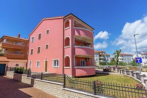 Nice Apartment Only 500m From the Beach