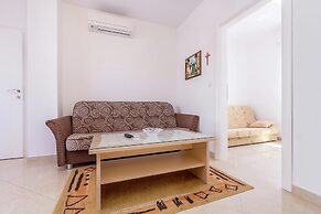 Nice Apartment Only 500m From the Beach