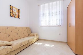 Nice Apartment Only 500m From the Beach