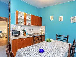 Apartment in Private House With Shared Pool