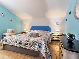 Apartment in Private House With Shared Pool