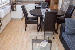 Apartment Any - One Bedroom Apartment With Terrace and Sea View