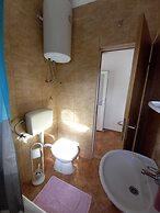 Apartments Vinko Mljet- One-bedroom Apartment With Terrace