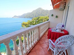 Apartments Filipovic - One-bedroom Apartment With Balcony and Sea View