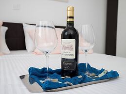 Apartment Semi - One Bedroom Apartment With Terrace and Sea View