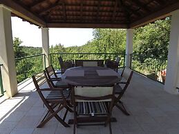 Villa Skylight - Two Bedroom Villa & Studio With Private Swimming Pool