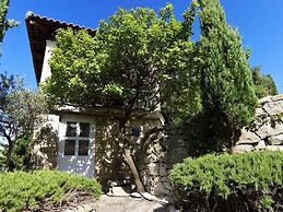 Villa Skylight - Two Bedroom Villa & Studio With Private Swimming Pool