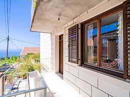 Apartments Stella - Three-bedroom Apartment With Balcony and Terrace