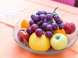 Apartments Stella - Three-bedroom Apartment With Balcony and Terrace