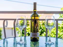 Apartments Stella - Three-bedroom Apartment With Balcony and Terrace