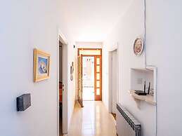 Apartments Stella - Three-bedroom Apartment With Balcony and Terrace