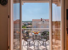Apartments Island Beat - Two Bedroom Apartment With Balcony