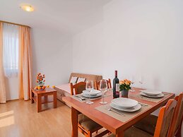 Apartments Island Beat - Two Bedroom Apartment With Balcony