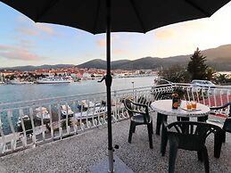 Seaside Apartment Franica-two Bedroom Apartment With Terrace and Sea V