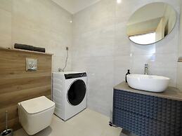 Amazing Villa With Pool