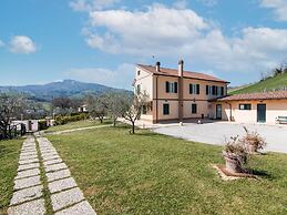Belvilla by OYO La Collina